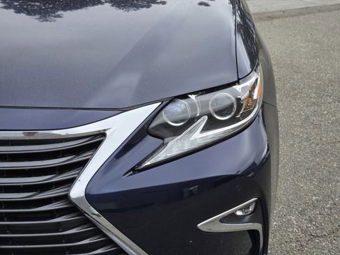 Used 2016 Lexus ES 350 image 28