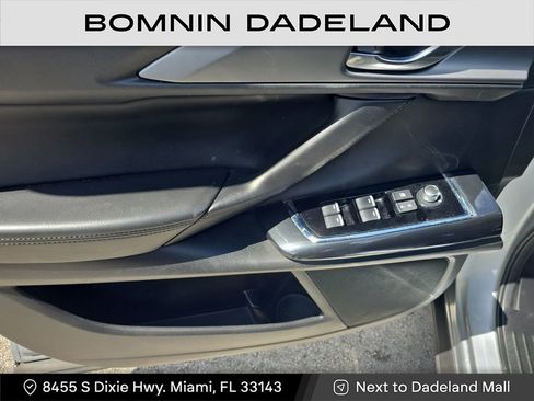 Used 2019 MAZDA CX-9 Touring image 21