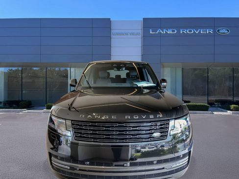 New 2026 Land Rover Range Rover Long Wheelbase SE AWD/4WD image 2