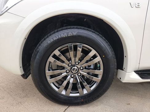 Certified 2019 Nissan Armada Platinum w/ Captain's Chairs Package image 34