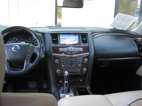 Used 2018 Nissan Armada Platinum w/ Captain Seat Package RWD image 30