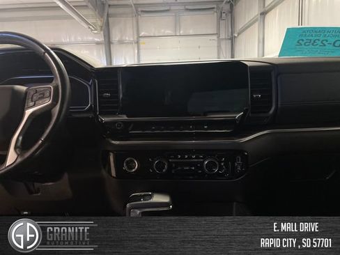 Used 2023 Chevrolet Silverado 1500 RST w/ Redline Edition AWD/4WD image 26