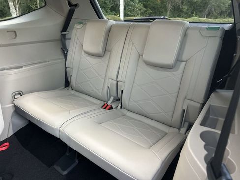 New 2026 Volkswagen Atlas SE image 24