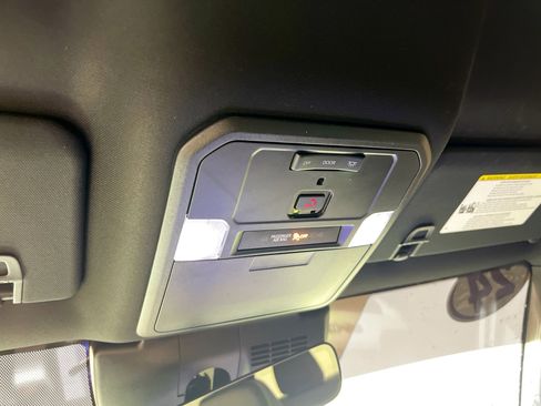 Used 2024 Toyota Tacoma TRD Sport image 22