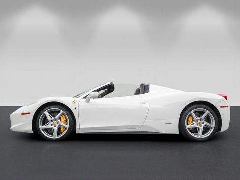 Certified 2014 Ferrari 458 Spider RWD image 6