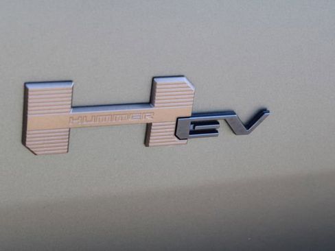 Used 2024 GMC Hummer EV 3X w/ Extreme Off-Road Package image 13