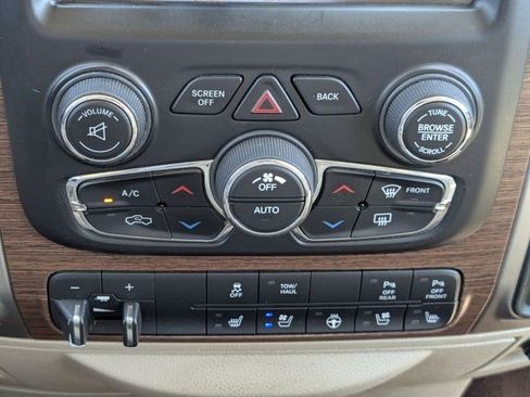 Used 2017 RAM 1500 Laramie AWD/4WD image 21