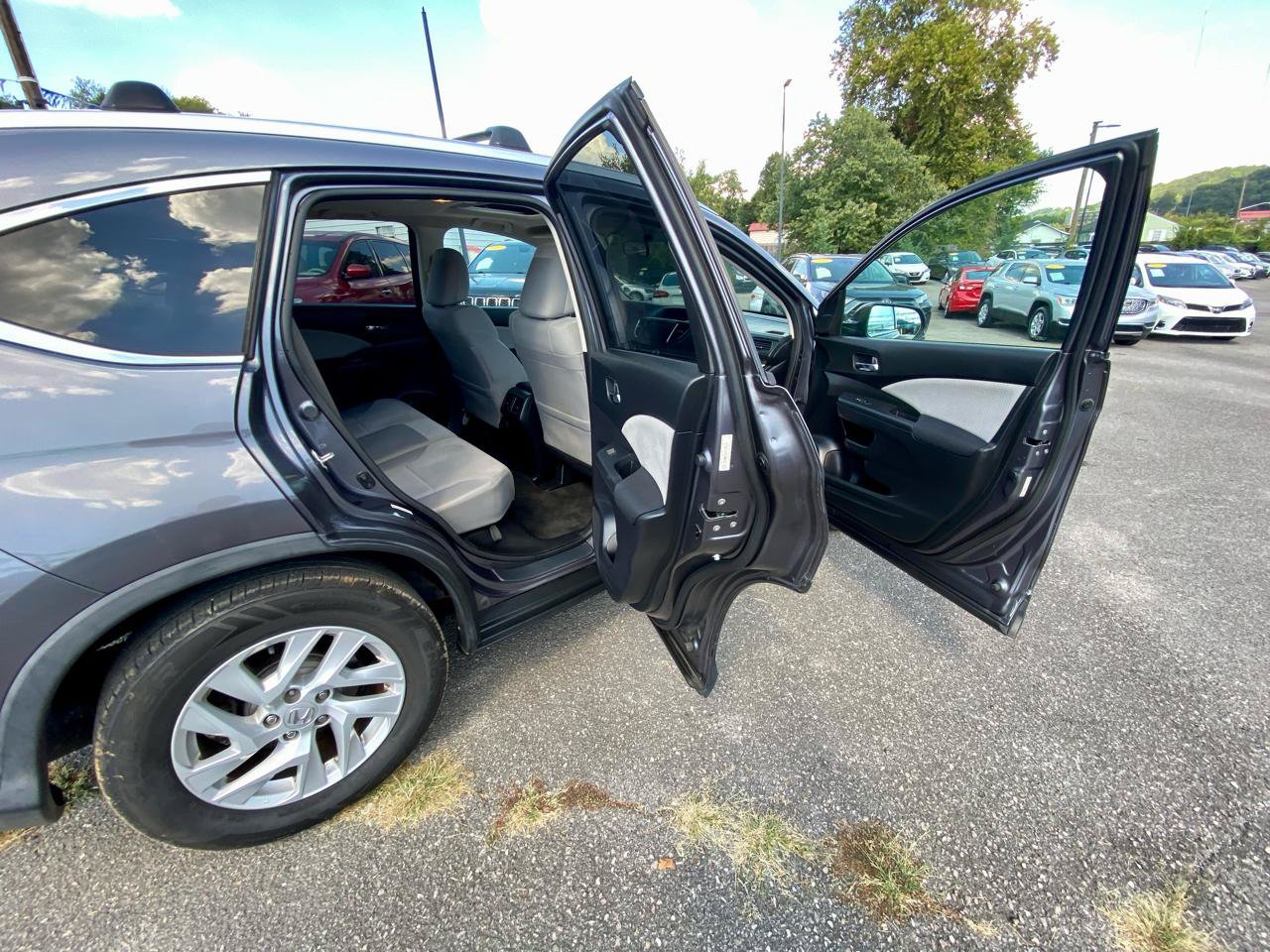 Used 2015 Honda CR-V EX image 11
