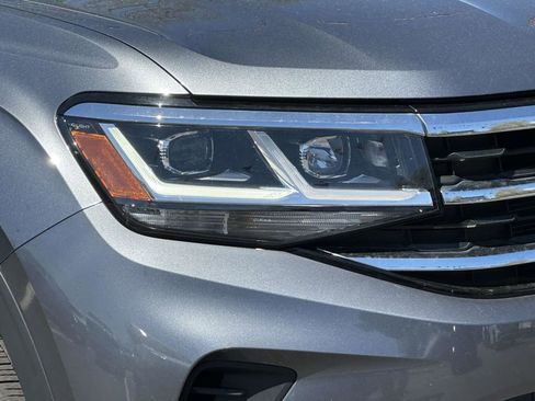 Used 2023 Volkswagen Atlas SE AWD/4WD image 8