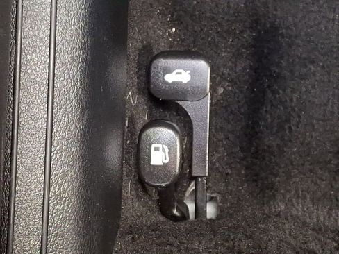 Used 2024 Kia Forte LXS image 27