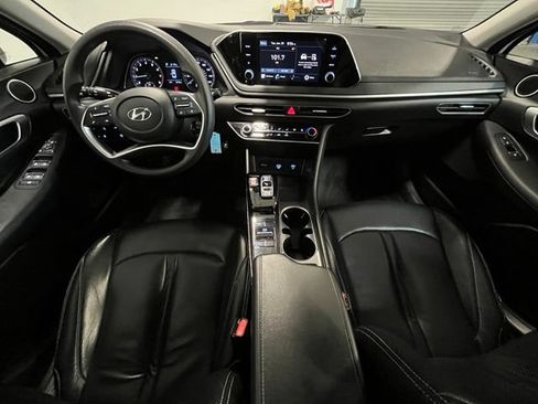Used 2023 Hyundai Sonata SE FWD image 17