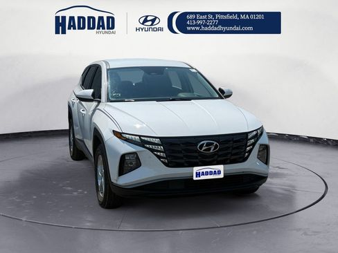 Used 2024 Hyundai Tucson SE AWD/4WD image 8