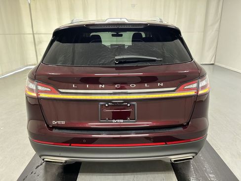 Used 2022 Lincoln Nautilus AWD w/ Premium Package image 21