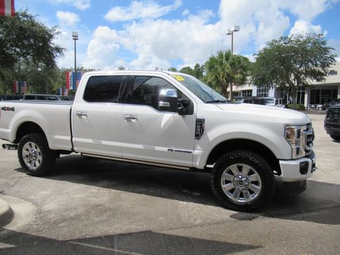 Used 2020 Ford F250 Platinum AWD/4WD image 2