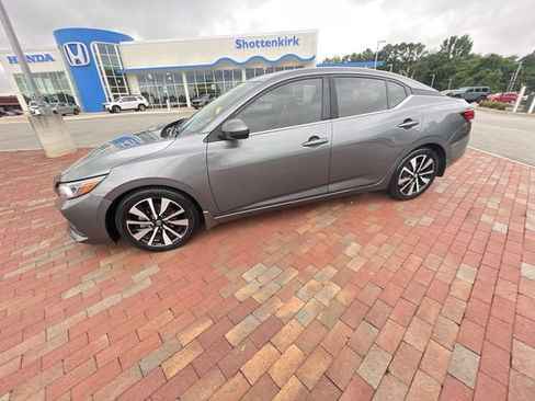 Used 2023 Nissan Sentra SV w/ SV Premium Package FWD image 27