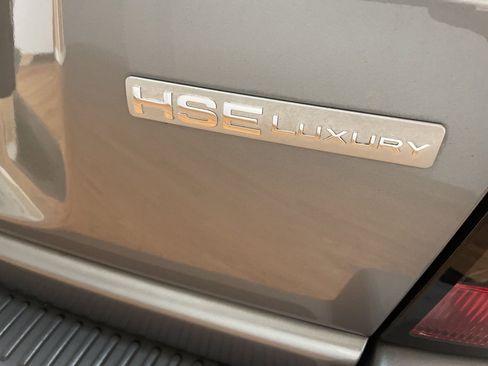 Used 2012 Land Rover Range Rover Sport Limited Edition image 8