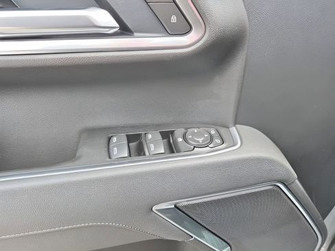 New 2026 GMC Sierra 1500 SLE w/ Preferred Package image 28