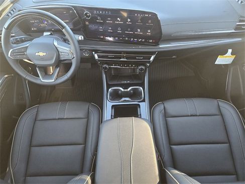 New 2026 Chevrolet Traverse High Country w/ LPO, Floor Liner Package image 21