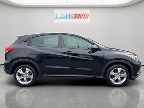 Used 2020 Honda HR-V LX image 2