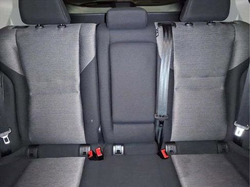 Used 2021 Nissan Rogue SV image 16