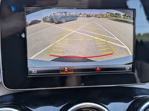Used 2016 Mercedes-Benz C 300 4MATIC Sedan image 33