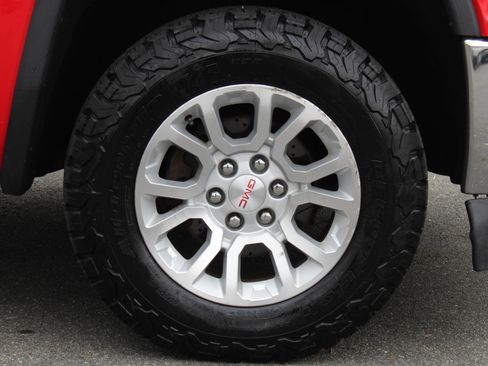 Used 2016 GMC Sierra 1500 SLE w/ SLE Value Package image 29