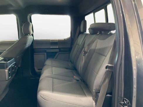 Used 2015 Ford F150 XLT w/ Equipment Group 302A Luxury AWD/4WD image 13