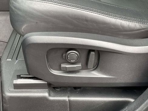 Used 2022 Land Rover Defender 110 X-Dynamic HSE image 14