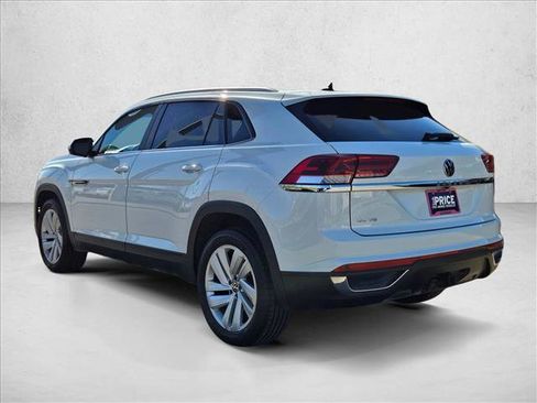 Used 2020 Volkswagen Atlas Cross Sport SE FWD image 7