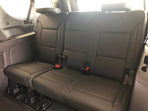 New 2026 GMC Yukon XL Denali w/ Sun & Power Step Package AWD/4WD image 9