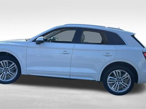 Used 2018 Audi Q5 2.0T Premium Plus w/ Premium Plus Package image 4