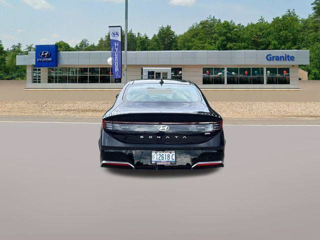 New 2026 Hyundai Sonata Limited FWD image 6