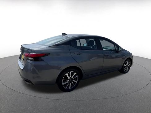 Used 2025 Nissan Versa SV FWD image 15