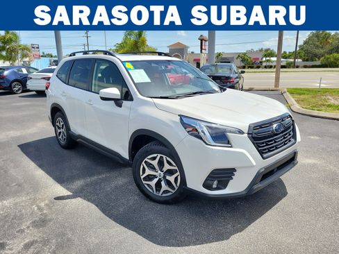 Certified 2024 Subaru Forester Premium AWD/4WD image 1