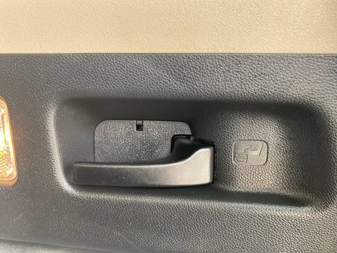 Used 2018 Honda CR-V EX-L image 18