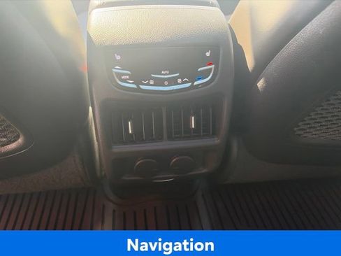Used 2014 Cadillac SRX Premium AWD/4WD image 14