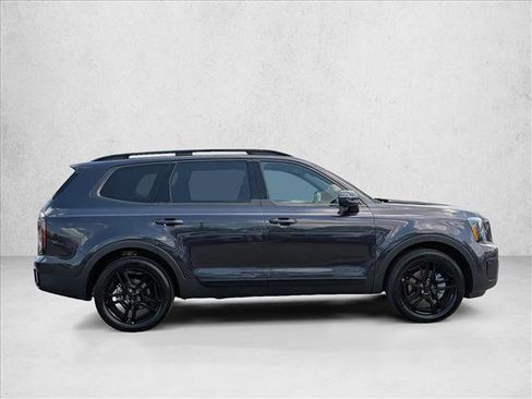 Used 2025 Kia Telluride EX X-Line AWD/4WD image 4