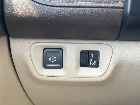 Used 2019 GMC Acadia Denali FWD image 29