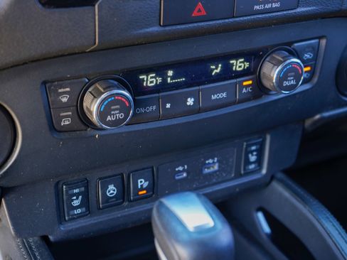 Used 2022 Nissan Frontier Pro-X w/ Pro-X Premium Package image 14