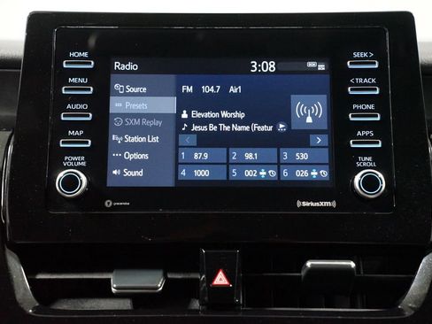 Used 2023 Toyota Camry SE image 18