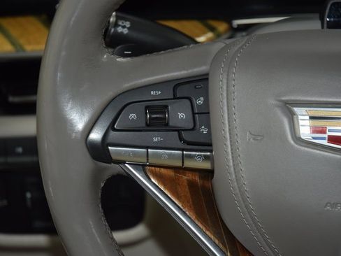 Used 2022 Cadillac Escalade Sport Platinum image 41