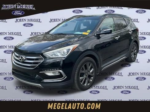 Used 2018 Hyundai Santa Fe Sport w/ Cargo Package FWD image 1