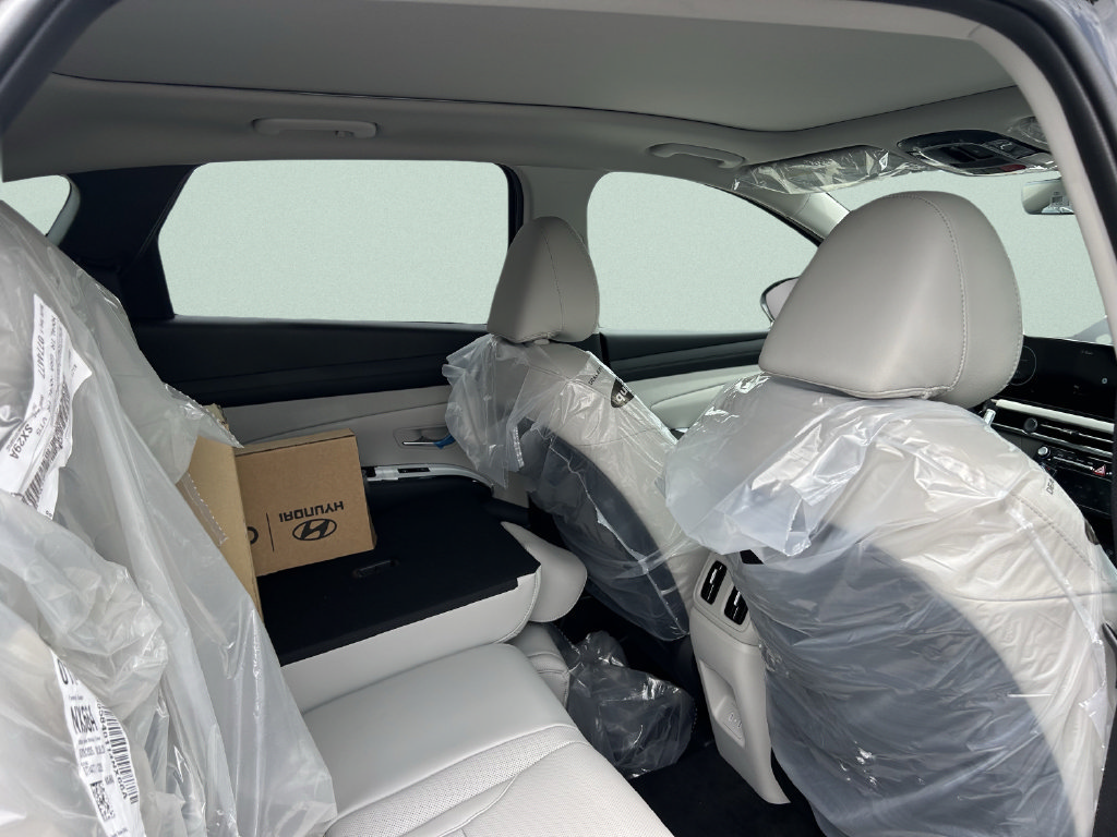 New 2026 Hyundai Tucson Limited FWD image 22
