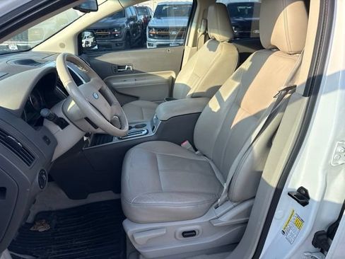 Used 2010 Ford Edge Limited AWD/4WD image 11