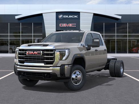 New 2026 GMC Sierra 3500 Pro w/ Convenience Package image 24