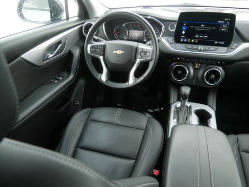 Used 2024 Chevrolet Blazer LT w/ Midnight/Sport Edition image 9