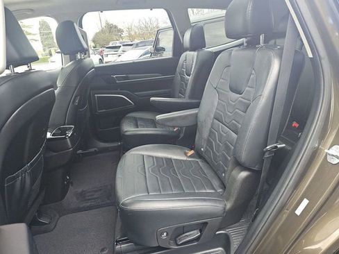 Used 2022 Kia Telluride SX w/ SX Prestige Package image 10