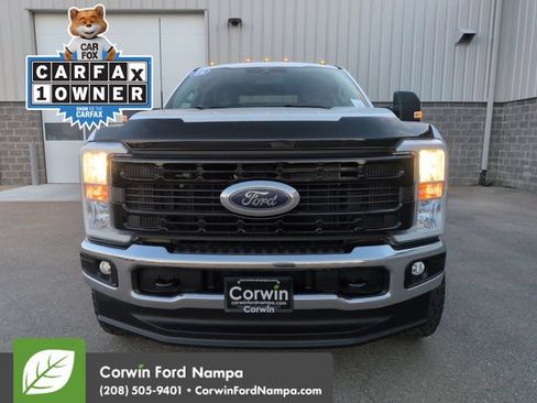 Used 2025 Ford F350 XLT w/ FX4 Off-Road Package AWD/4WD image 8
