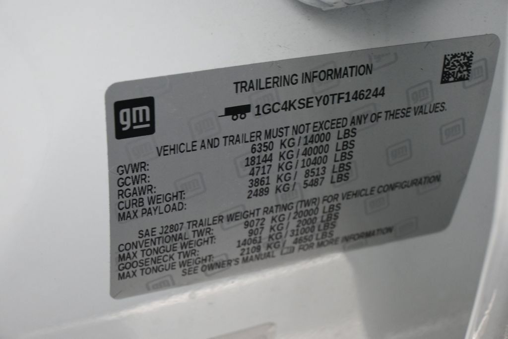 Used 2026 Chevrolet Silverado 3500 W/T AWD/4WD image 17