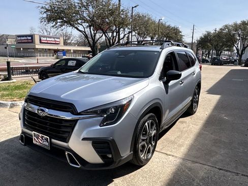 Used 2025 Subaru Ascent Touring w/ Popular Package #2 image 17